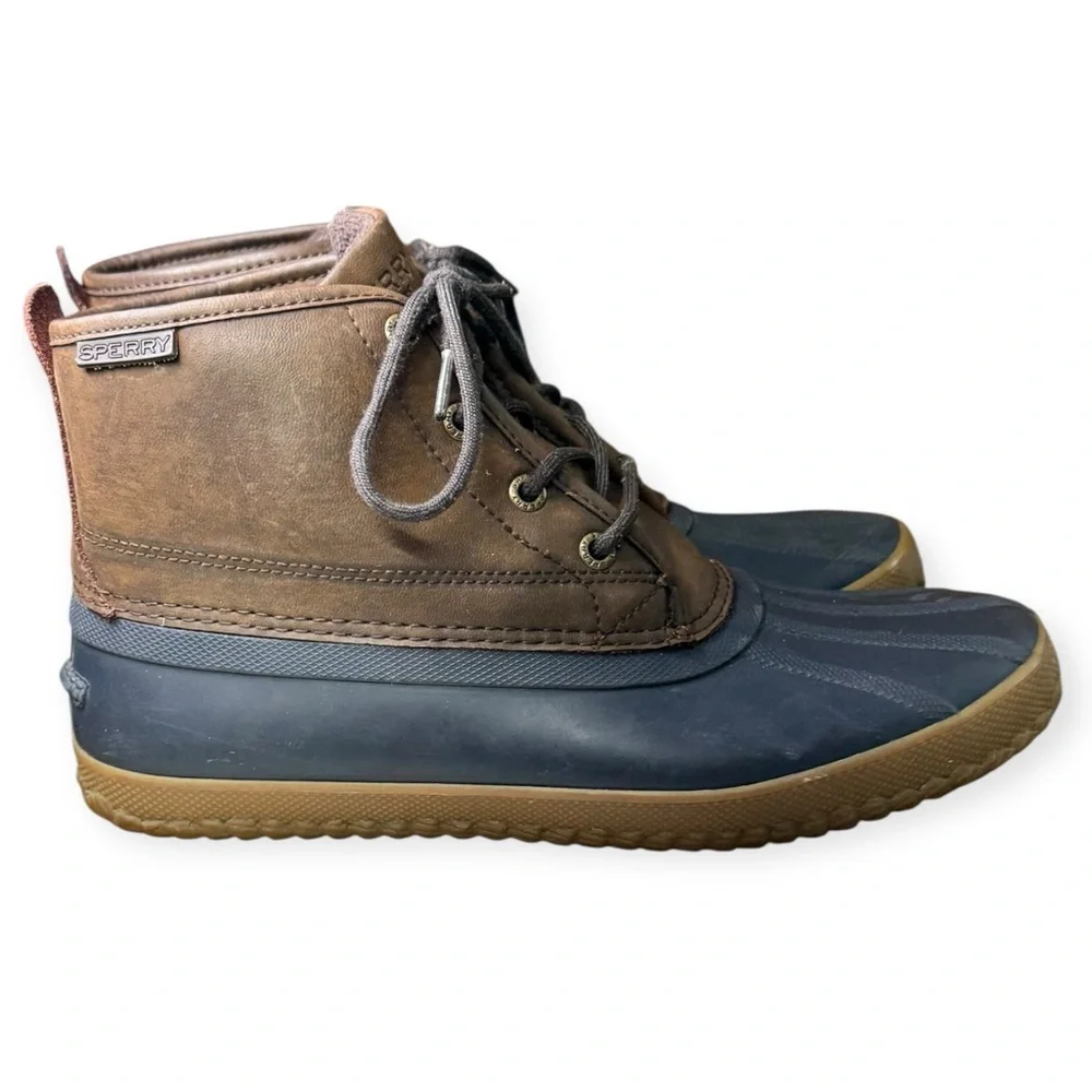 Sperry water resistant